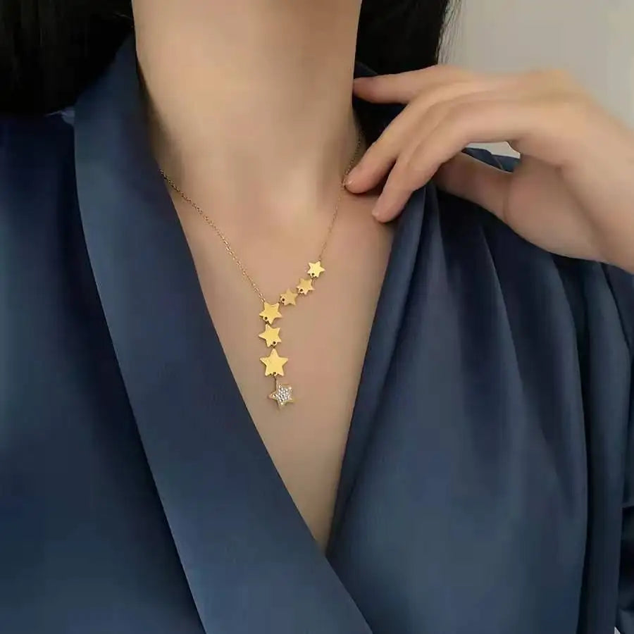 Collana Stella in Zircone – Luce Raffinata