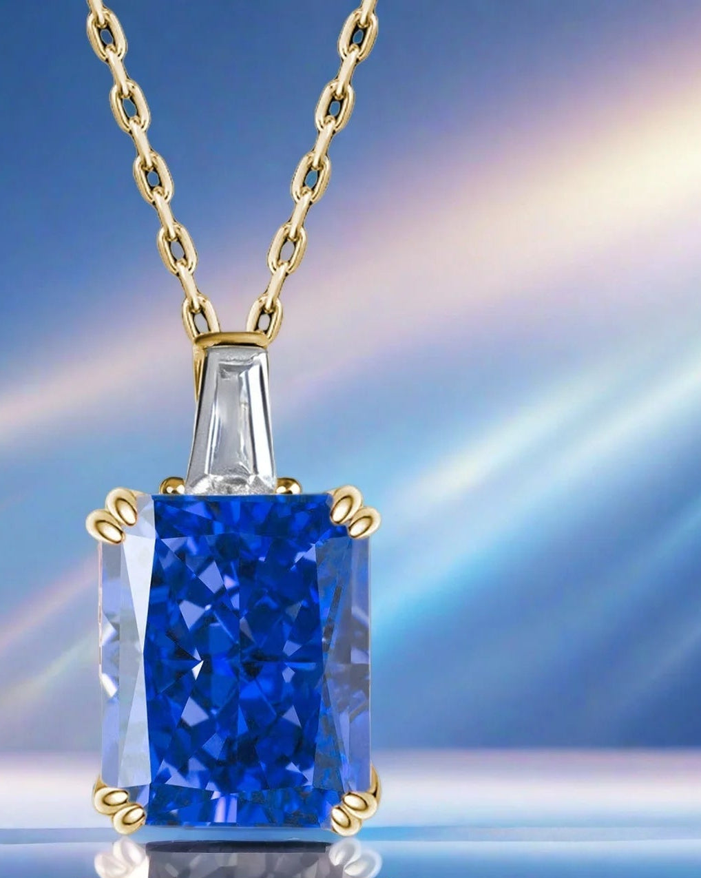 Collana “Blue Radiance” – Taglio Ghiaccio