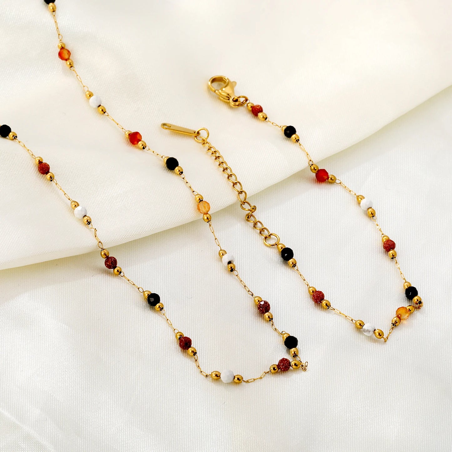 Set Collana e Bracciali con Perle – Minimalismo Chic