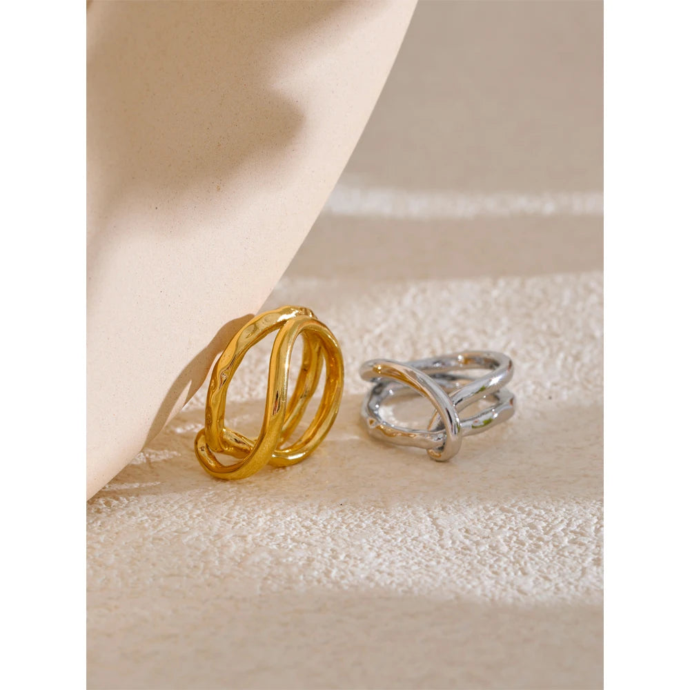 Anello Cerchi Intrecciati – Geometria di Luce
