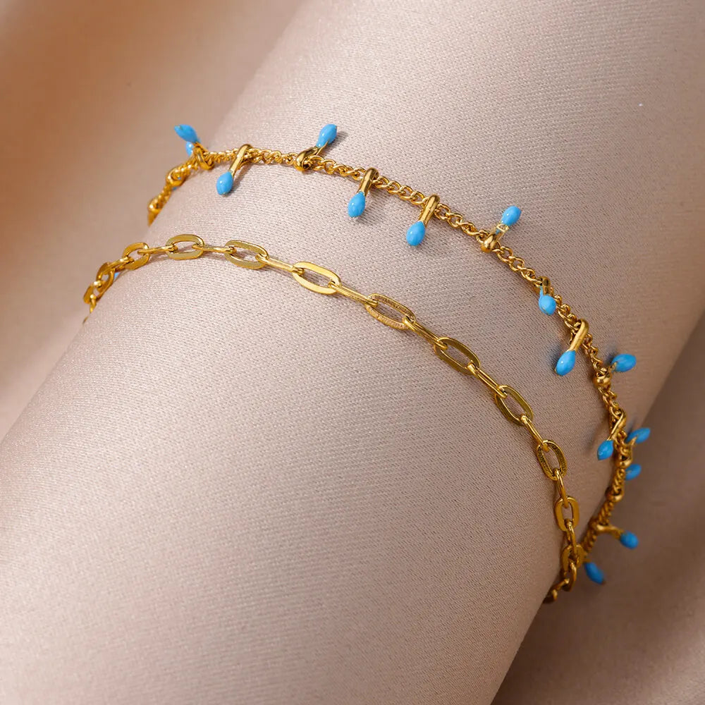 Cavigliera “Onde Boho” – Catena con Perline e Ciondolo