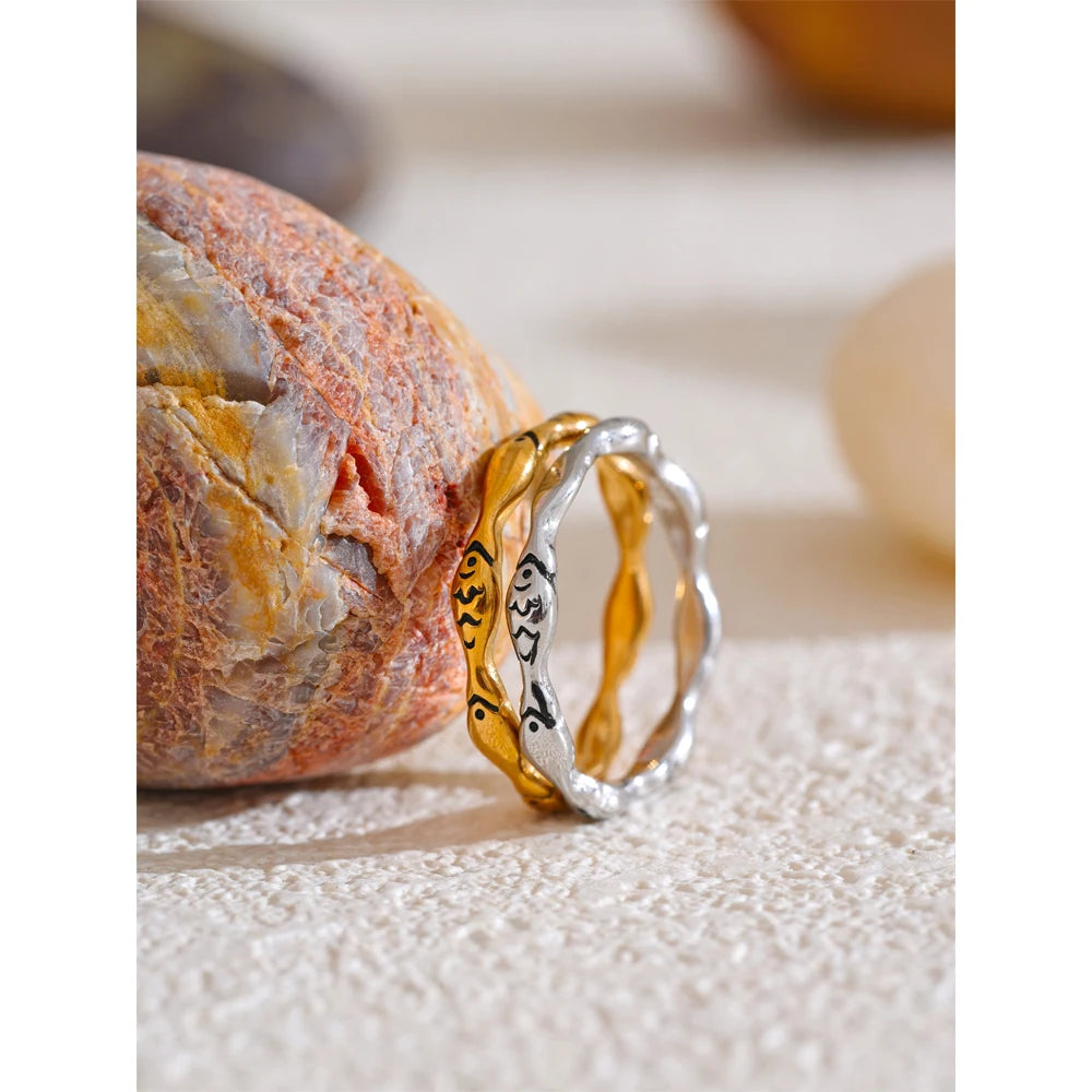 Anello Pesci Gemelli – Minimal Chic in Acciaio