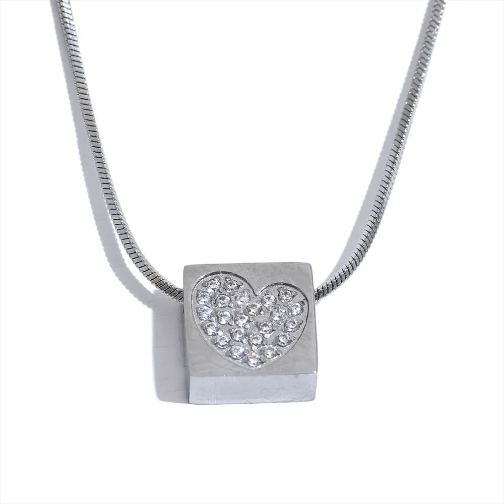 Collana Cuore Luminoso – Amore Infinito
